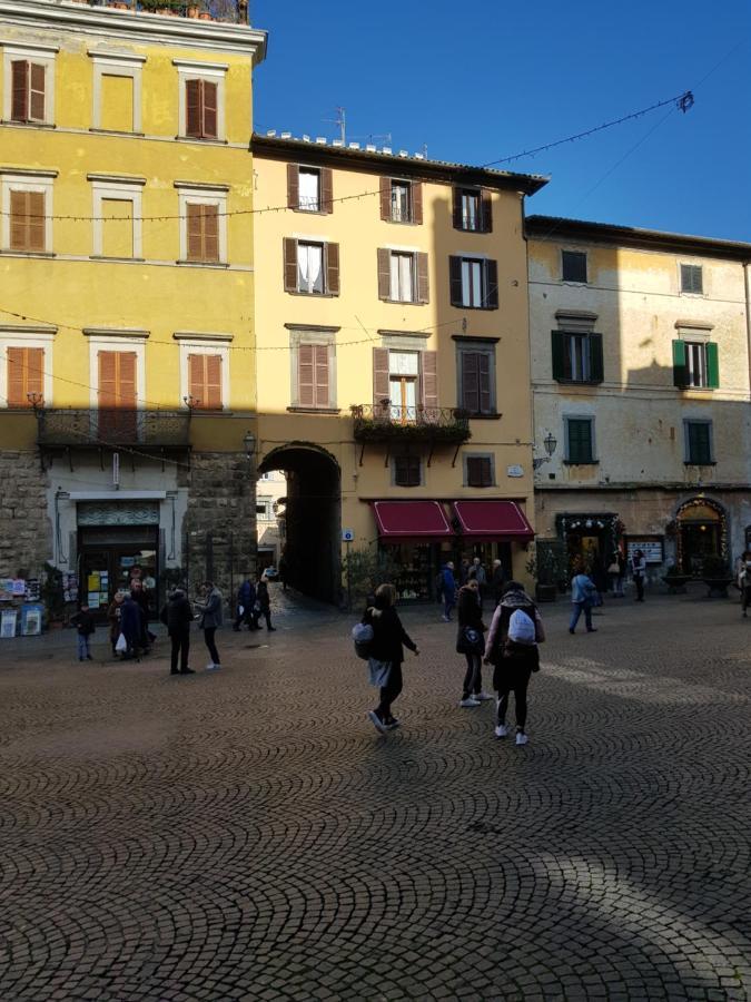 ...All'Archetto Di Sant'Andrea......Pieno Centro Apartman Orvieto Kültér fotó